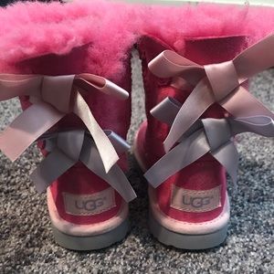 Toddler Uggs size 8